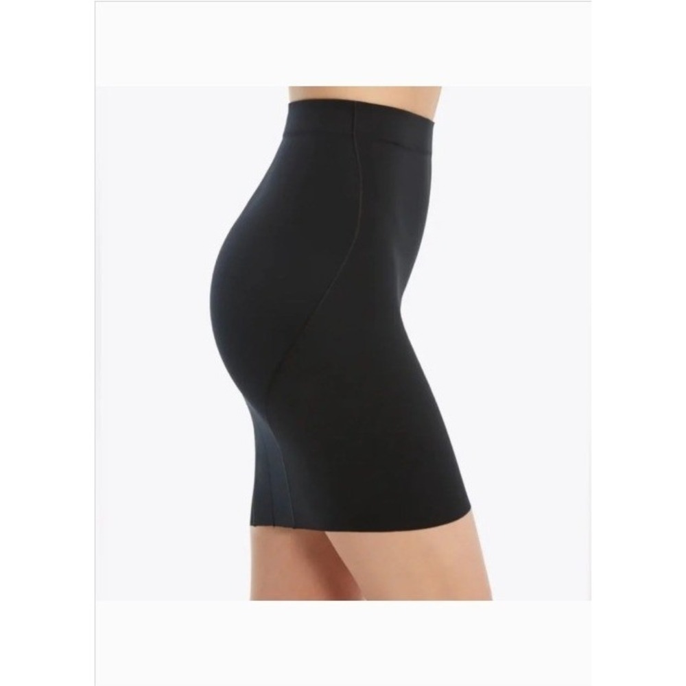 NWT Spanx SmartGrip Half Slip Women XS Very Black 10179R Shapewear Tummy Control